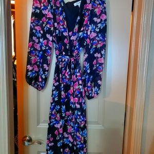 Colorful dress. This dress doesn't have tags but was never worn.  Smoke/pet free